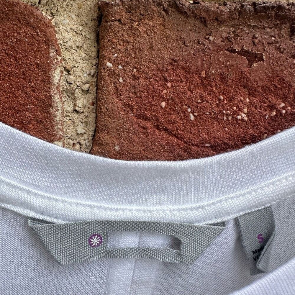 Athleta Threadlight Split Side Tank Top White Wor… - image 5